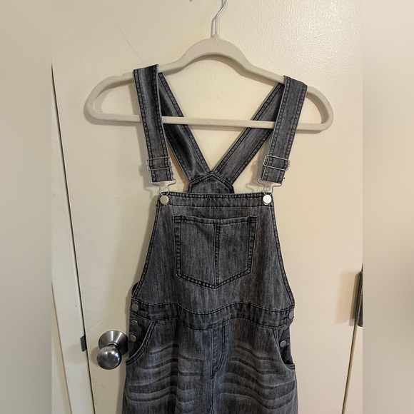 EASEL DENIM DRESS - Picture 4 of 10